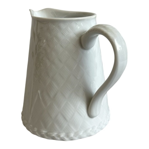 Royal Worcester Porcelain Basketweave Pitcher Jug White Vintage 1983 New - Picture 3 of 5